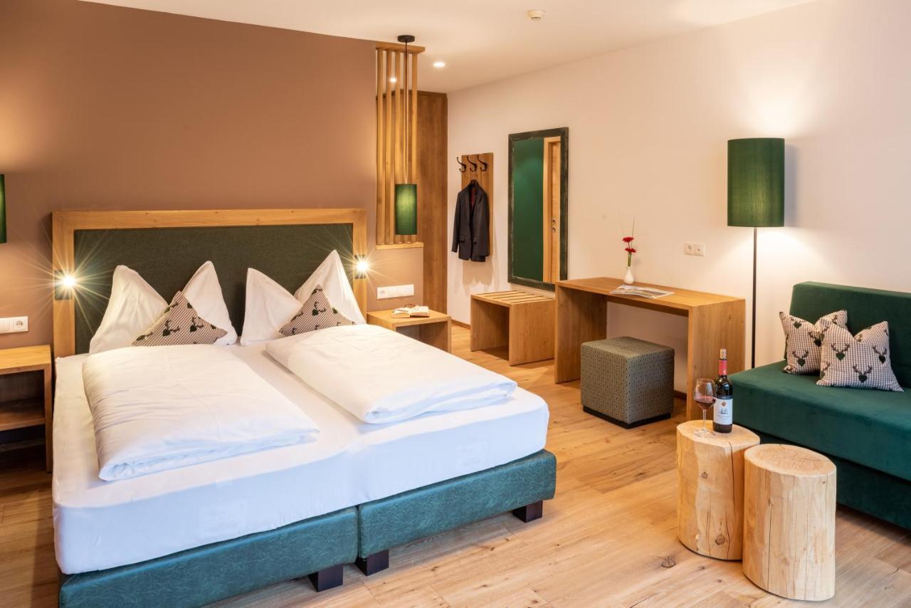 River Hotel Post Киенес Екстериор снимка