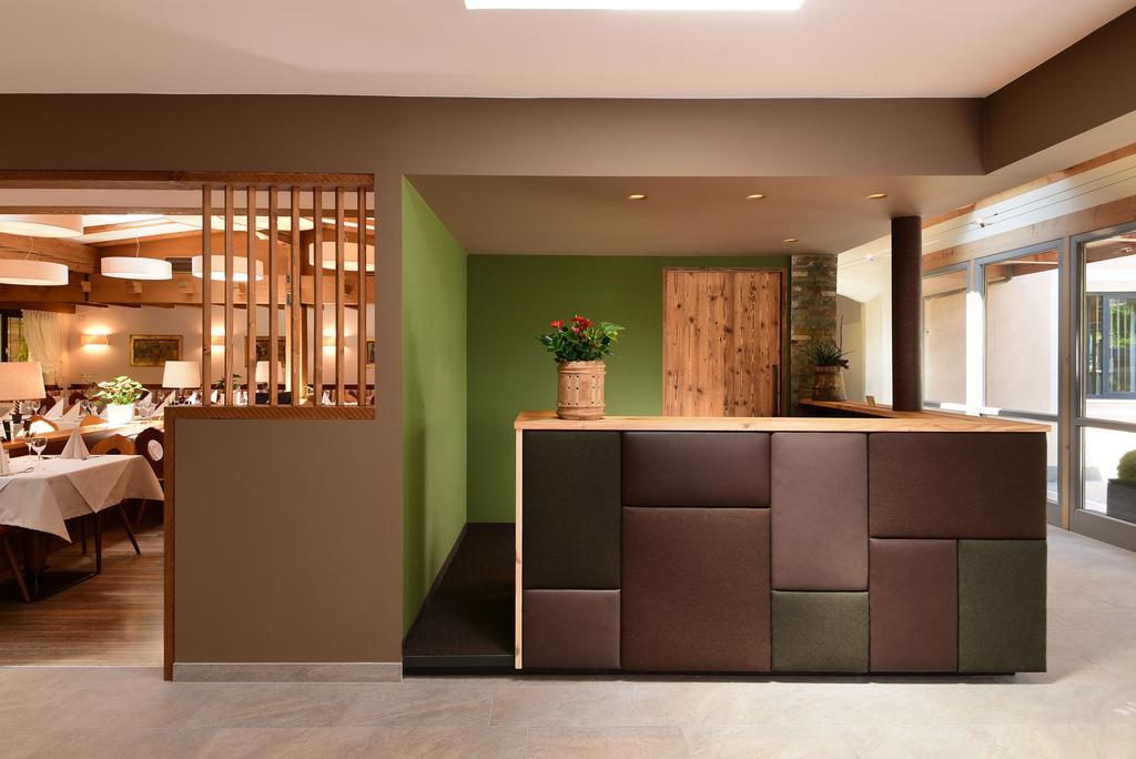 River Hotel Post Киенес Екстериор снимка