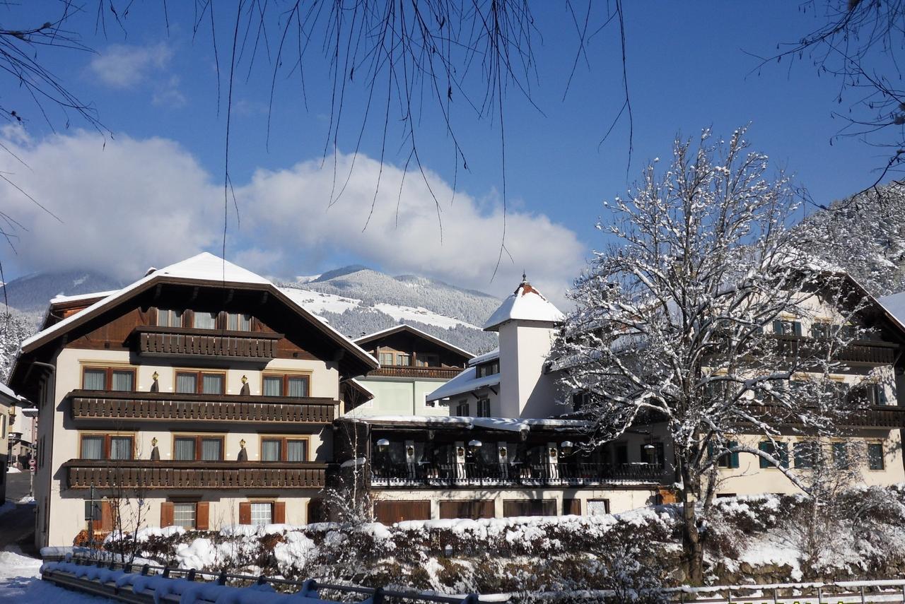 River Hotel Post Киенес Екстериор снимка
